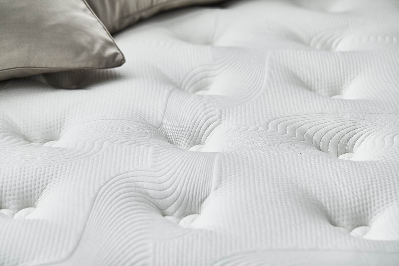 Alternative view of Lotus Perpertual Mattress