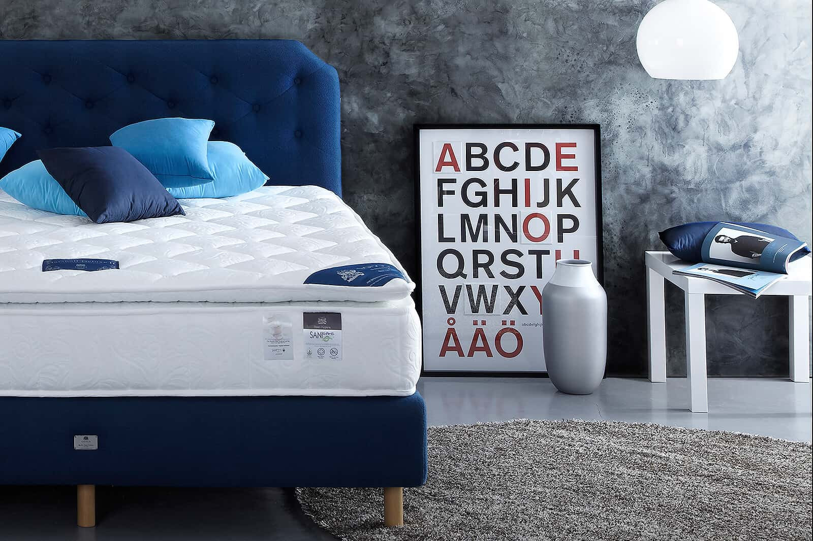 Alternative view of Lotus Marshall Deluxe II